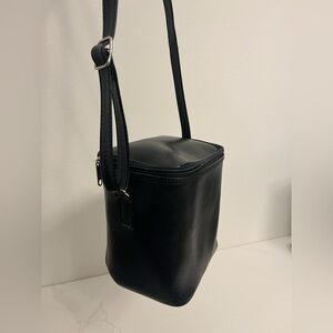 Black Bucket Bag Vintage Polaroid Camera Bag